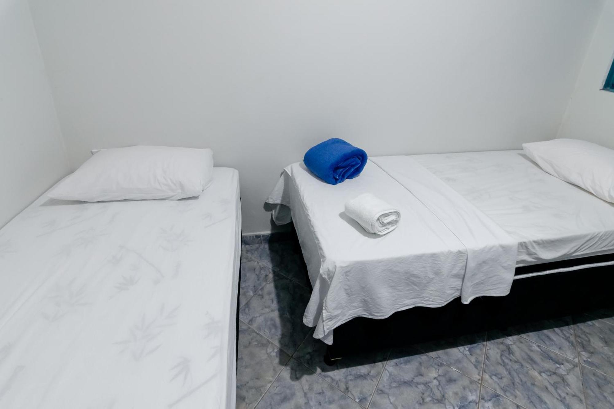 Pousada Roosevelt Quarto 04 - Pousada Central Prox Rodoviaria E Dist Industrial Hotel Uberlandia Ngoại thất bức ảnh